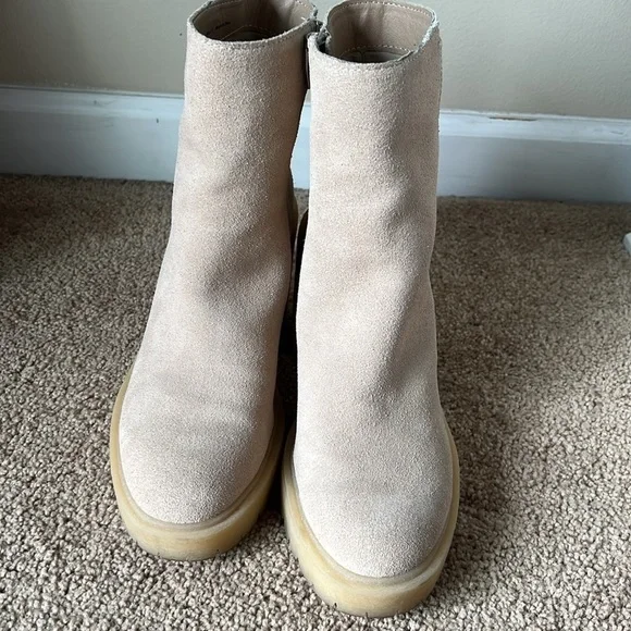 Dolce Vita Tan Suede Gum Sole Heeled Ankle Boots - Picture 4 of 9